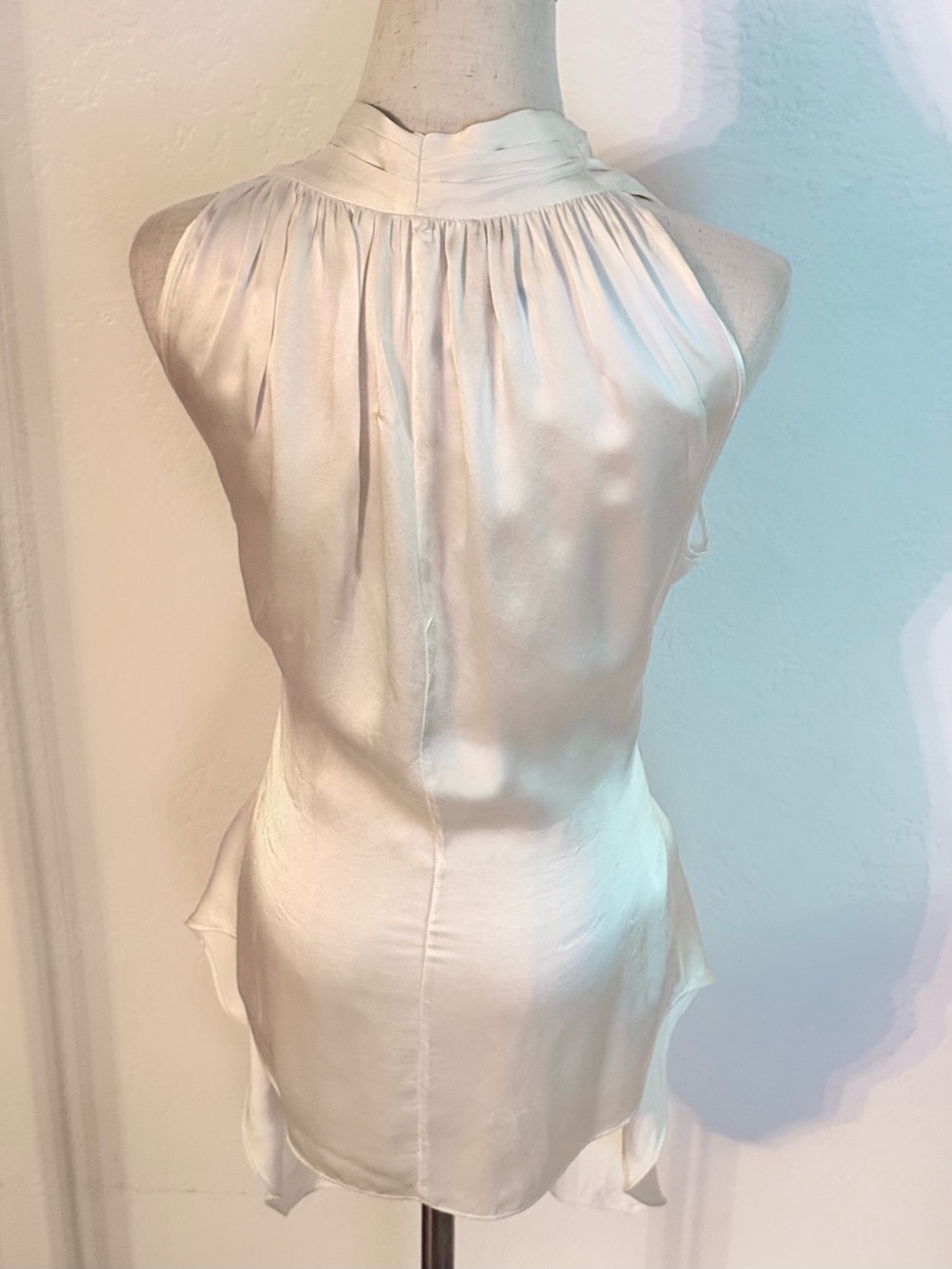 Elizabeth and James 100% Silk Satin Halter Wrap Blouse Cream/Off-Wht M Romantic - Picture 4 of 12